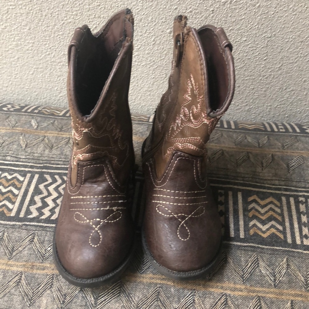 Like New Cowgirl Boots